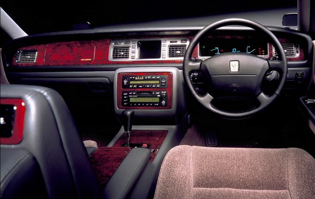 toyota century 45555.jpg, 68 KB
