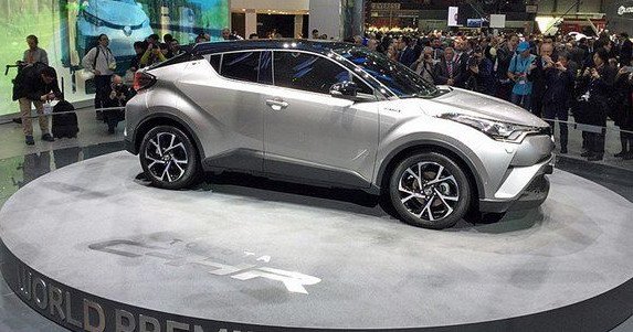 toyota chr g 11.jpg, 70 KB