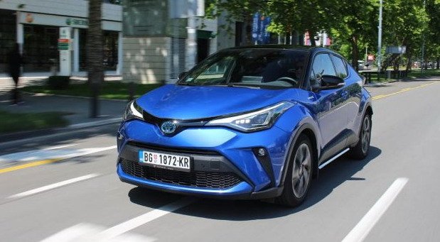 toyota chr hybrid.jpg, 64 KB