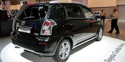toyota corolla verso.jpg, 42 KB