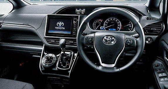 toyota esquire 1111.jpg, 59 KB