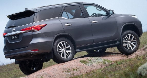 toyota f 1111.jpg, 59 KB