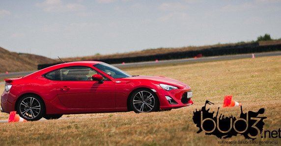 toyota gt 86 11111.jpg, 49 KB