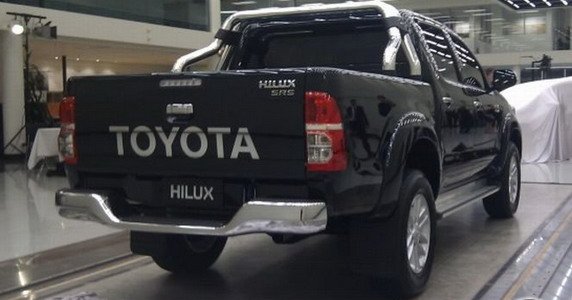 toyota hilux 11.jpg, 44 KB