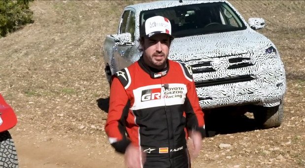 toyota hilux 2021.jpg, 85 KB