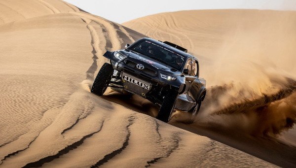 toyota hilux 67.jpg, 57 KB