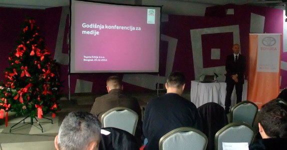 toyota konferencija.jpg, 56 KB