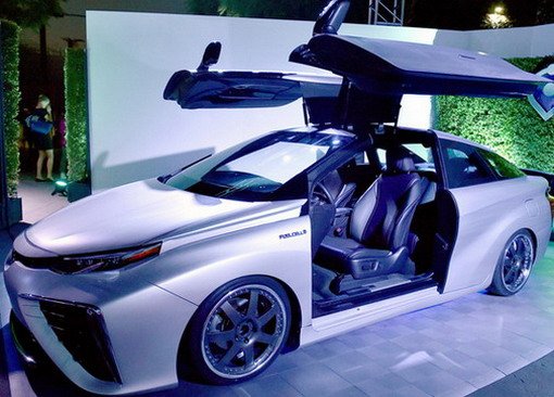 toyota mirai bttf 11.jpg, 83 KB