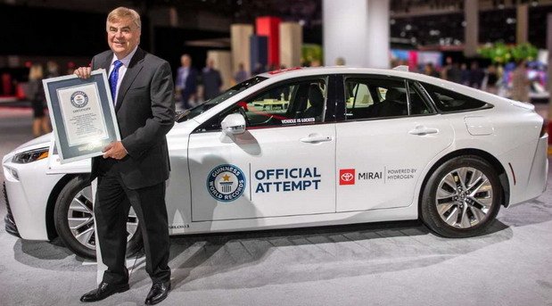 toyota mirai rekord.jpg, 65 KB