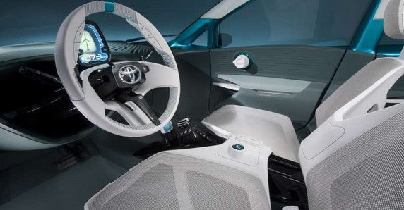 toyota prius c 11111.jpg, 48 KB