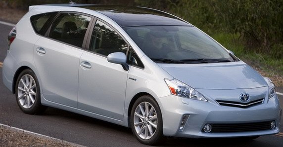 toyota prius v 11.jpg, 49 KB
