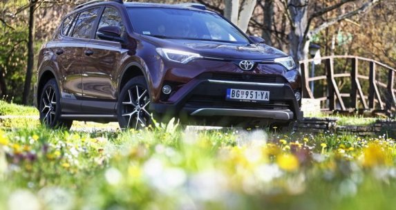 toyota rav 4 ab.jpg, 60 KB