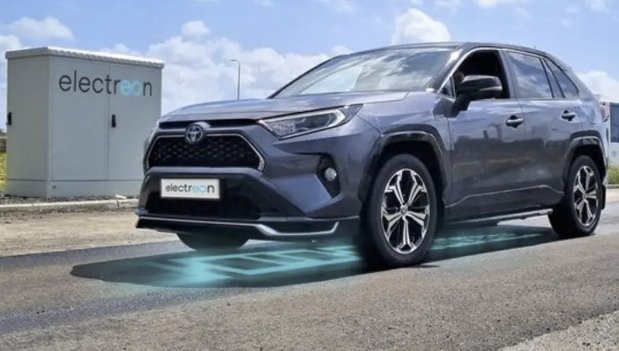 toyota rav4 e.jpg, 58 KB