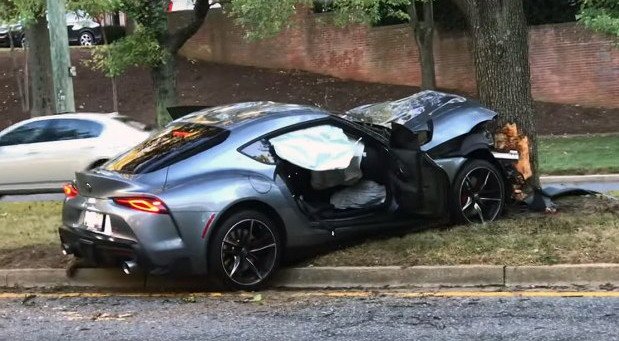 toyota supra crash.jpg, 79 KB