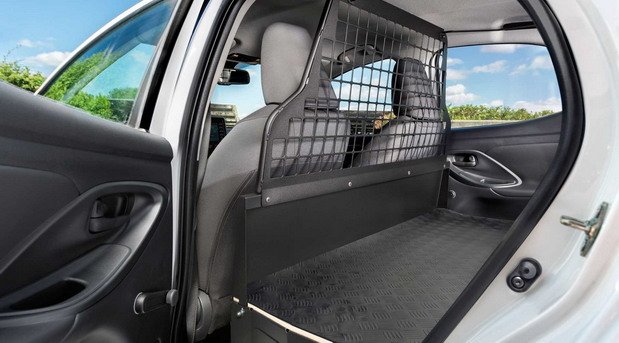 toyota van 1111.jpg, 62 KB