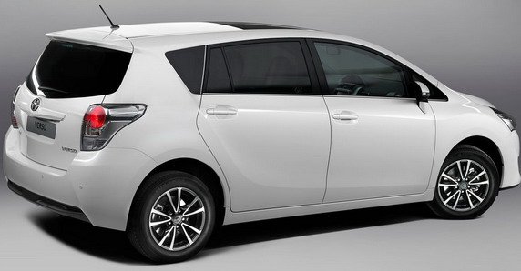 toyota verso 80111.jpg, 36 KB