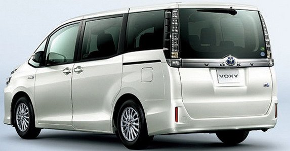 toyota voxy 1.jpg, 53 KB