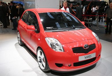 toyota yaris 44.jpg, 39 KB