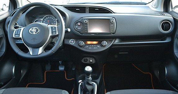 toyota yaris3 33.jpg, 50 KB