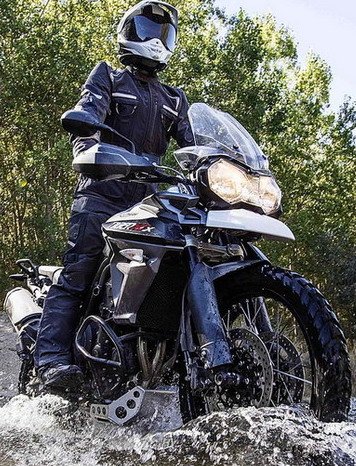 triumph 11.jpg, 102 KB