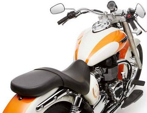 triumph-america-2.jpg, 50 KB