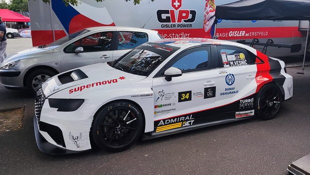 vesnic port.jpg, 86 KB