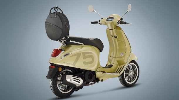 vespa-75th-2.jpg, 39 KB
