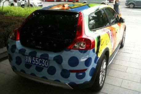 volvo c30 artcar 11.jpg, 47 KB
