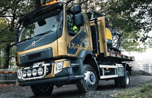 volvo fl 4x4 1.jpg, 107 KB