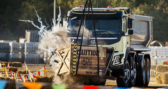 volvo t 777.jpg, 74 KB