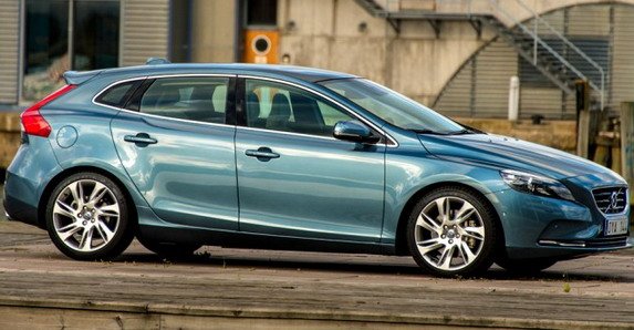volvo v40 ns.jpg, 61 KB