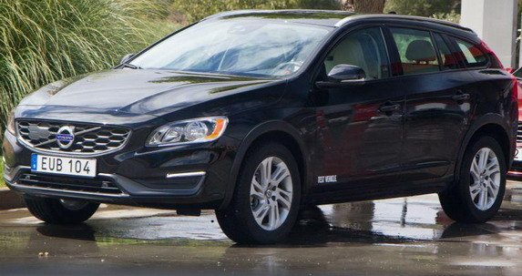 volvo v60 555.jpg, 63 KB