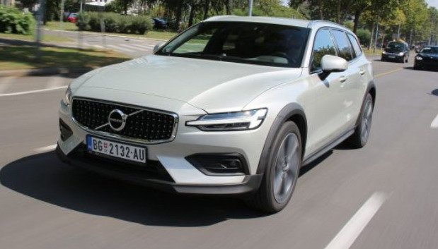 volvo v60 cc.jpg, 52 KB