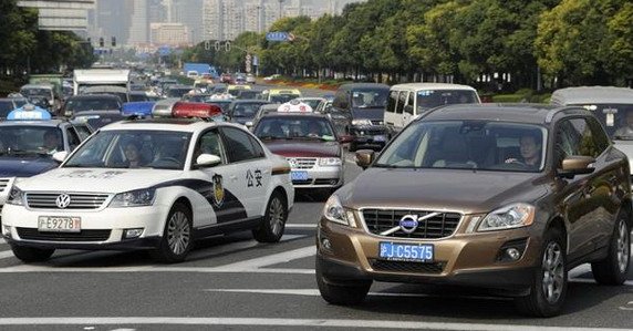 volvo xc60 sangaj.jpg, 65 KB