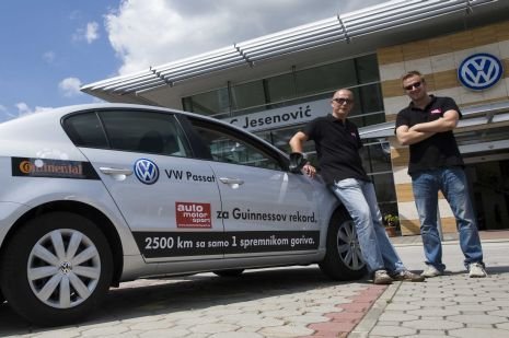 vw passat ams rekord.jpg, 44 KB