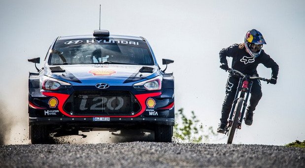 wrc moto.jpg, 64 KB