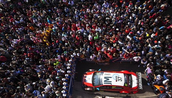 wtcc citroen 11.jpg, 104 KB