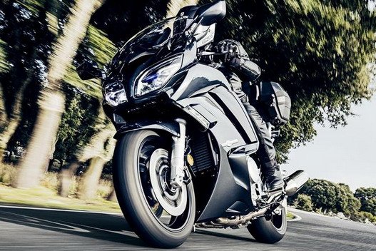 yamaha fjr1300-1.jpg, 90 KB