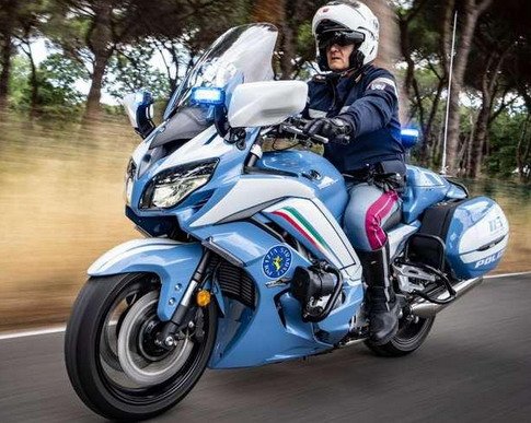 yamaha policija-1.jpg, 76 KB