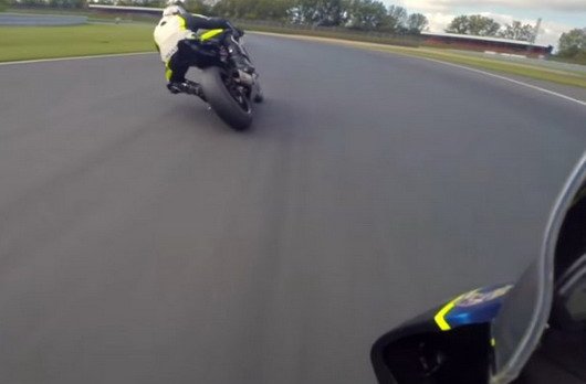 yamaha r1.jpg, 25 KB