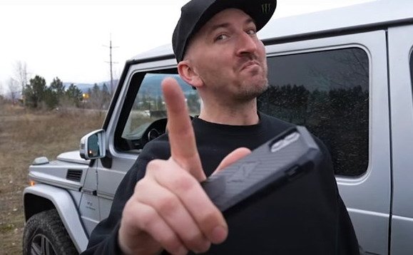 youtuber ograda.jpg, 46 KB