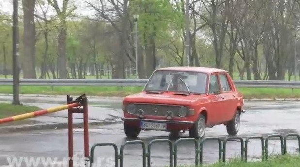 zastava 101 47.jpg, 61 KB
