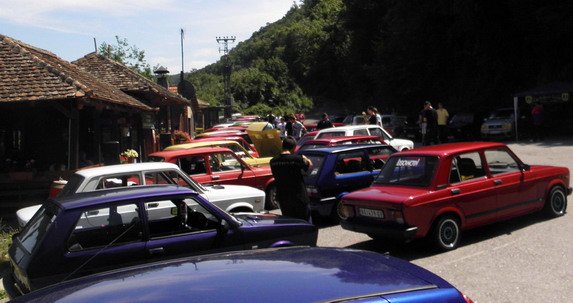 zastava 2014 11.jpg, 68 KB