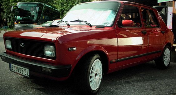 zastava 2014 111.jpg, 72 KB
