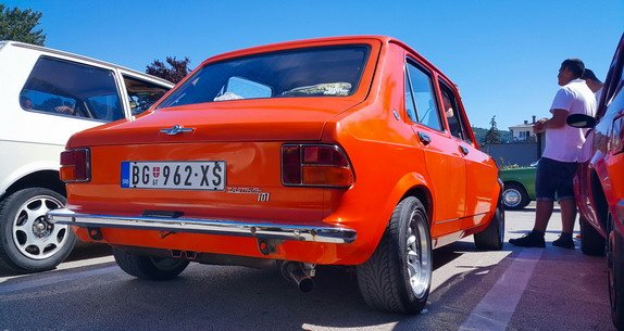 zastava 9111.jpg, 62 KB
