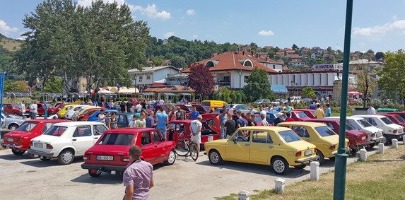 zastava s 1.jpg, 95 KB