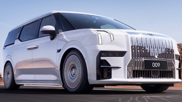 zeekr 009 12.jpg, 55 KB