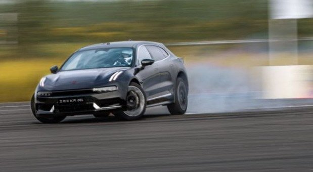 zeekr r 111.jpg, 38 KB