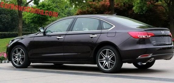 zotye-z700 111.jpg, 48 KB