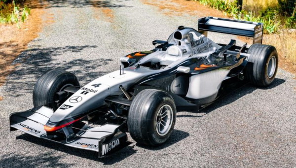 MP4-17A-06